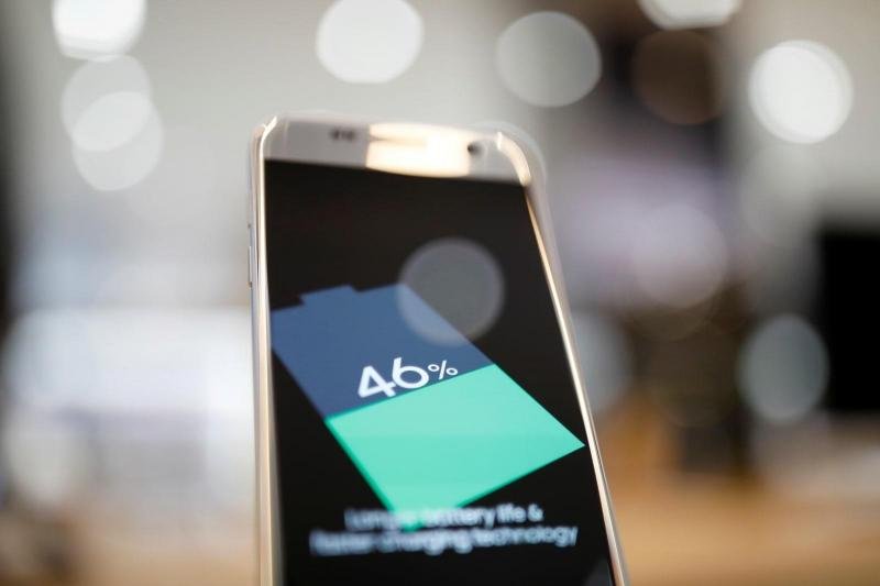 Top 4 Công Nghệ Pin Sẽ Làm Thay Đổi Tương Lai Của Smartphone
