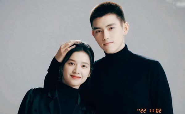 bật lửa và váy công chúa