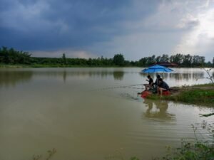 hồ câu cá giải trí bờ sông