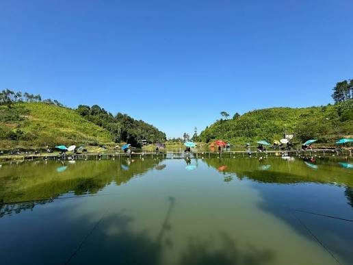 hồ câu đài