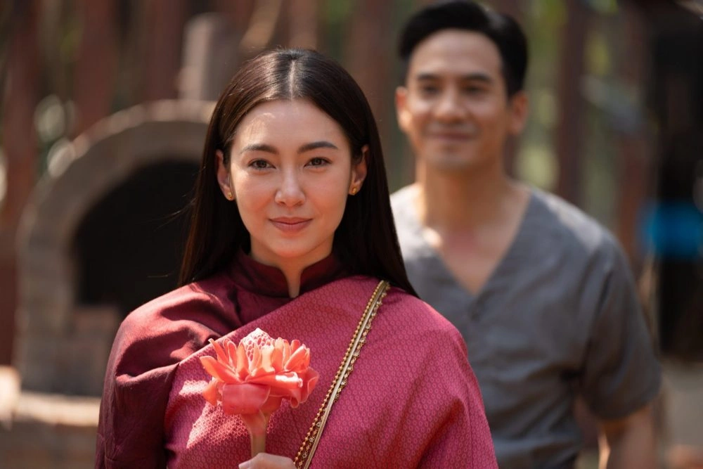 ngược dòng thời gian để yêu anh